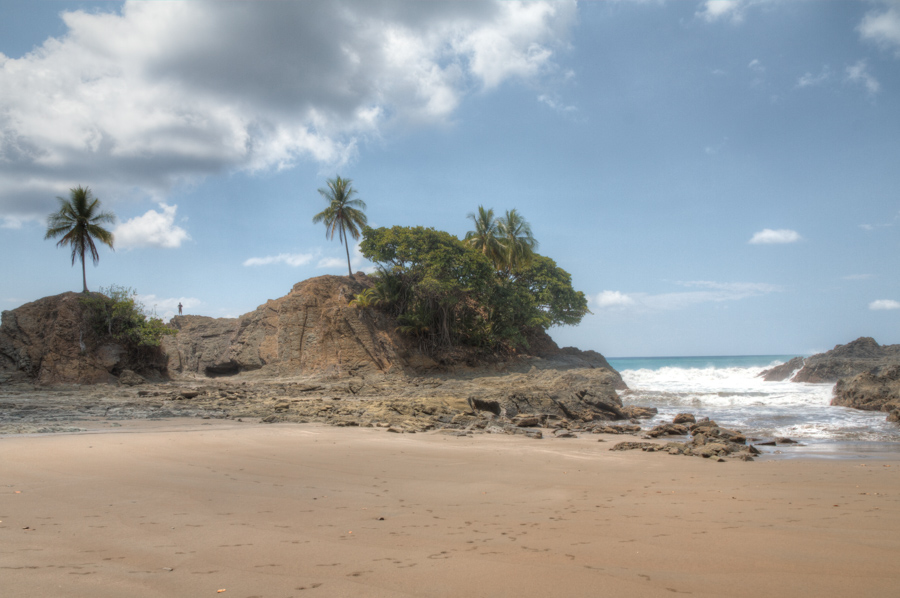 Dominicalito Beach